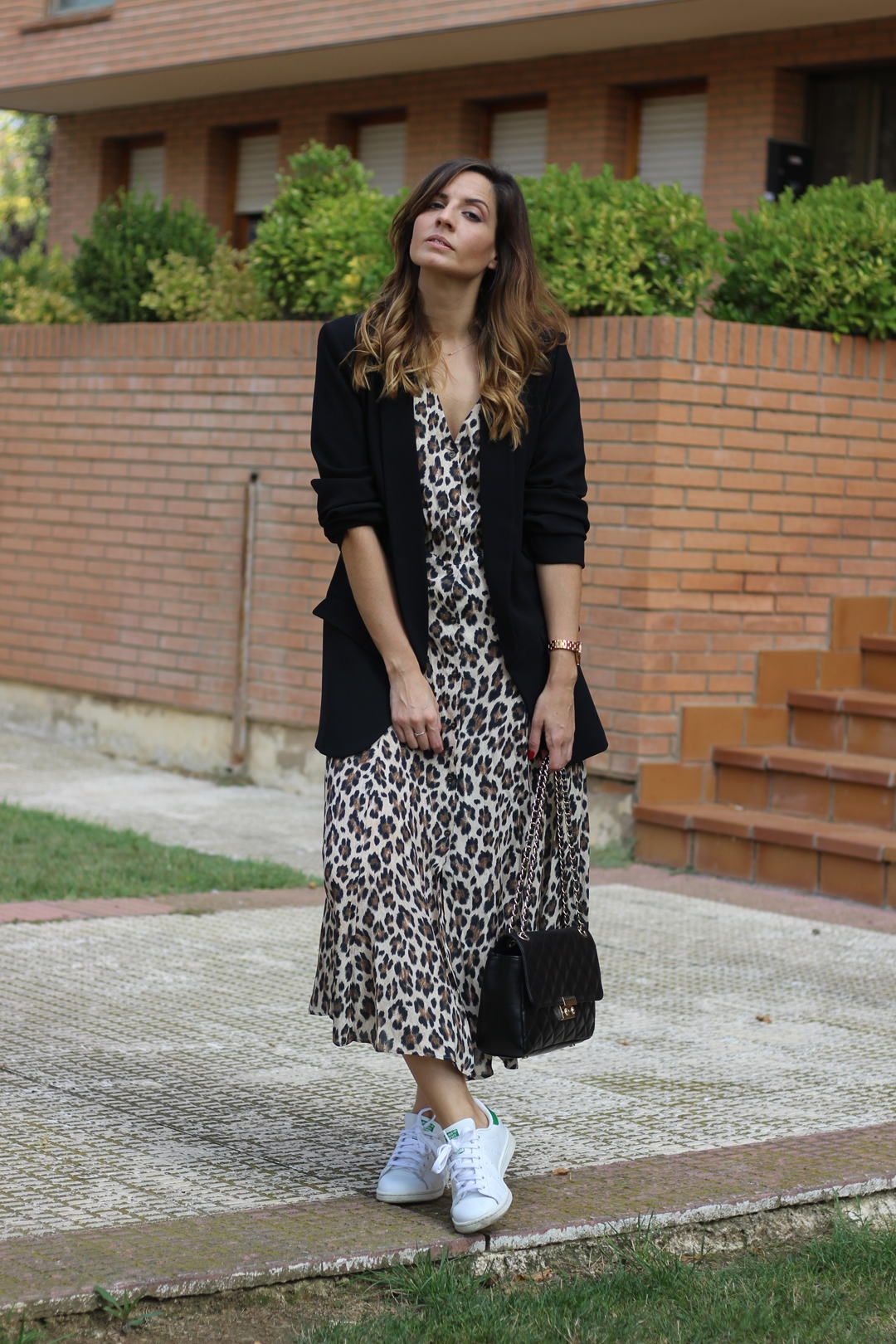 Make a Statement with Stylish Leopard
Print Dresses: Bold and Chic