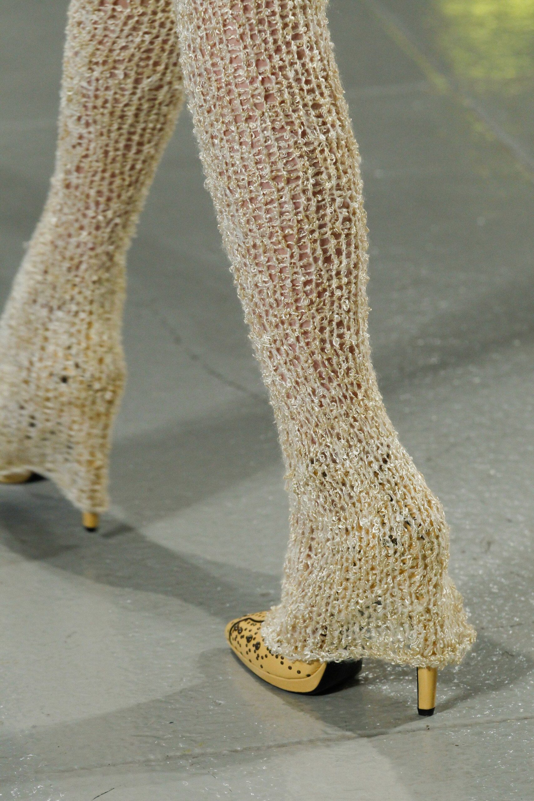 Knit Leggings With A Different Touch