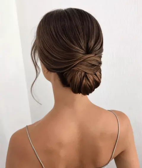 Trendy Prom Updo Hairstyles for 2024