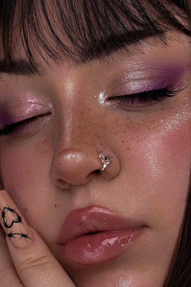 Embrace the Radiant Hue: Purple Makeup
Inspiration