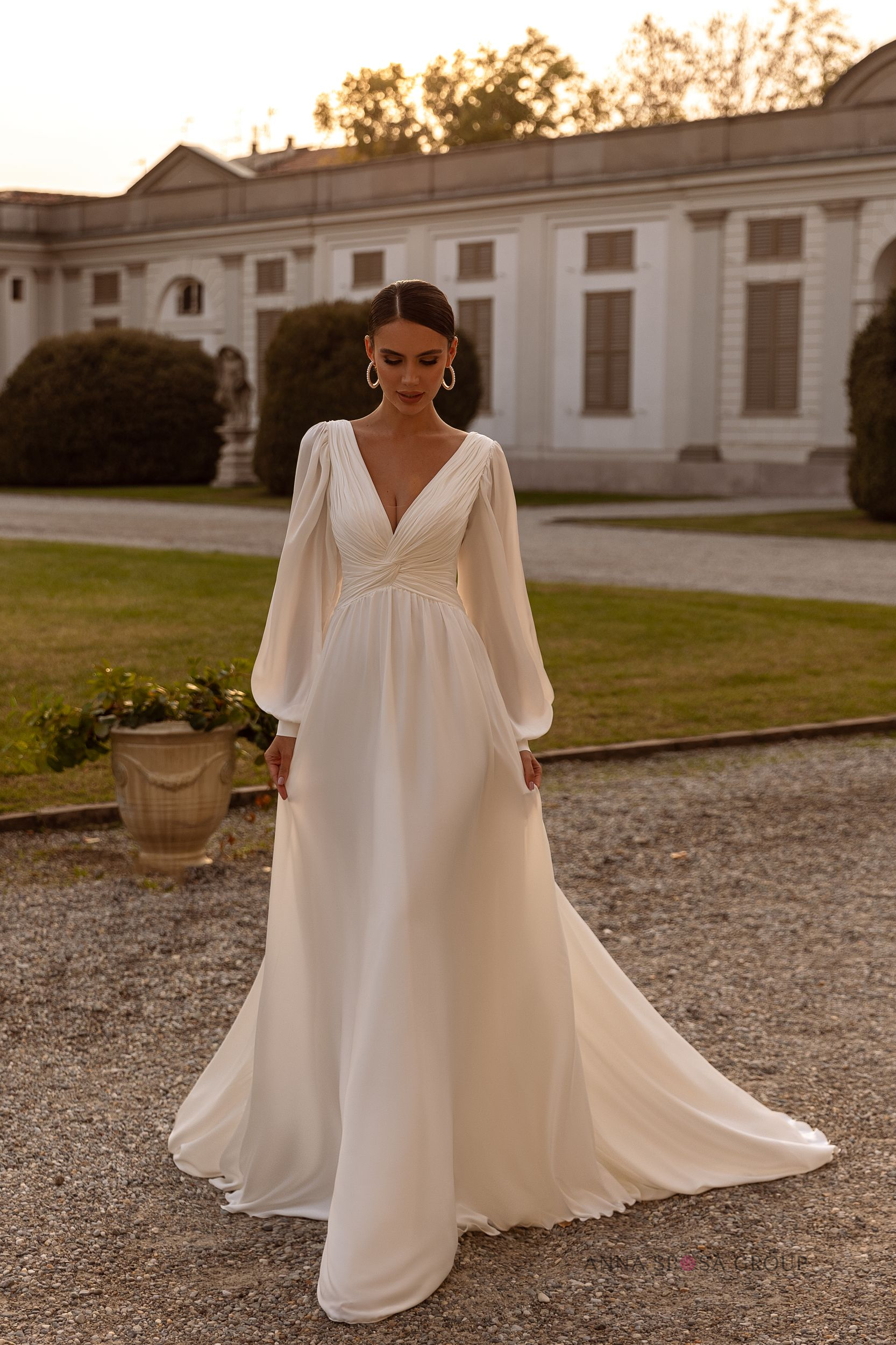 Elegance and Grace: Wedding Dresses with
Beautiful Sleeves