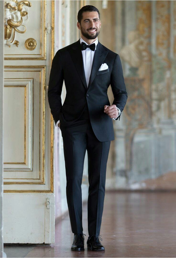 Perfect dressings express your
personality: tuxedos for men