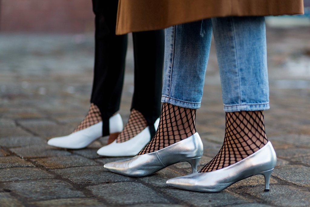 are kitten heels making a comeback? all signs point to yes oqgekrq