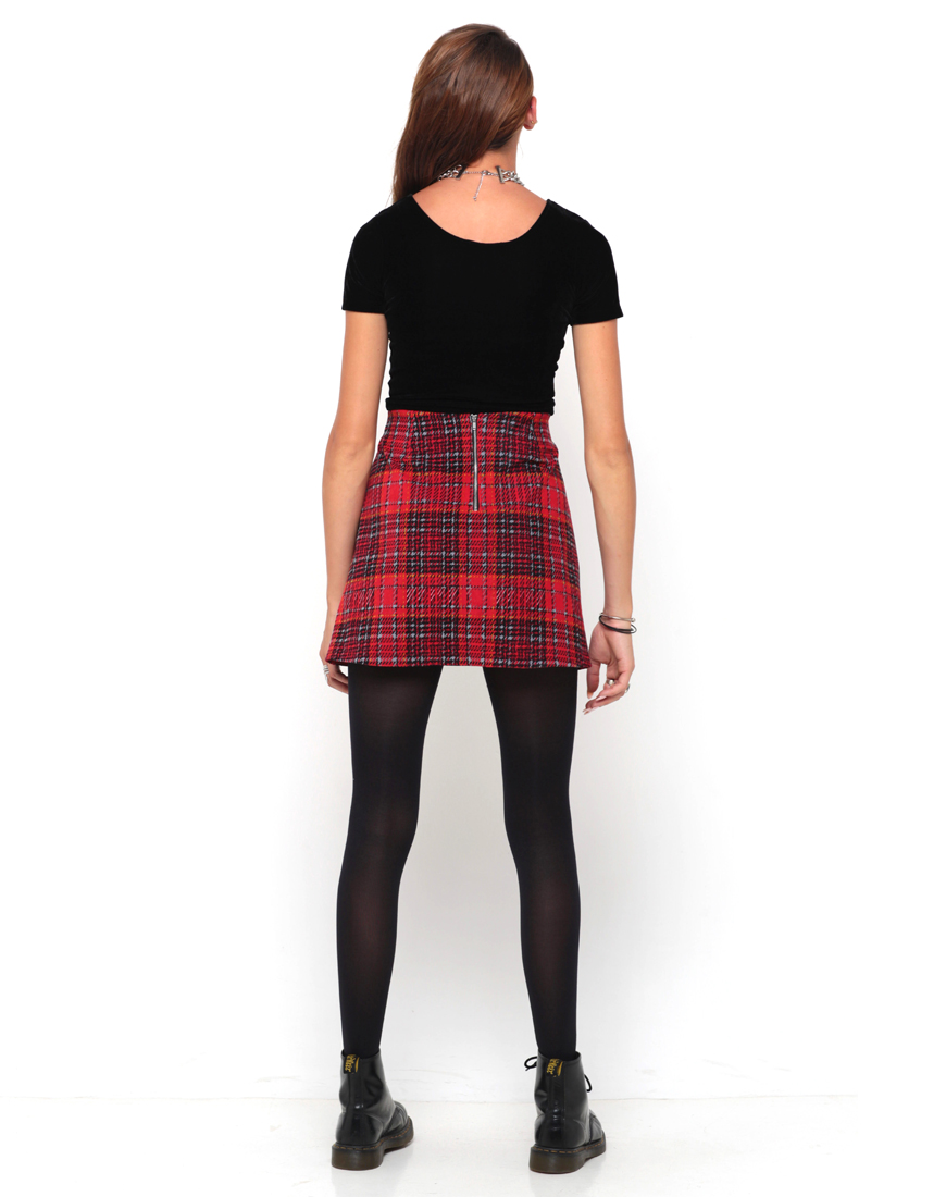 The best Tartan skirts for ladies for hangouts
