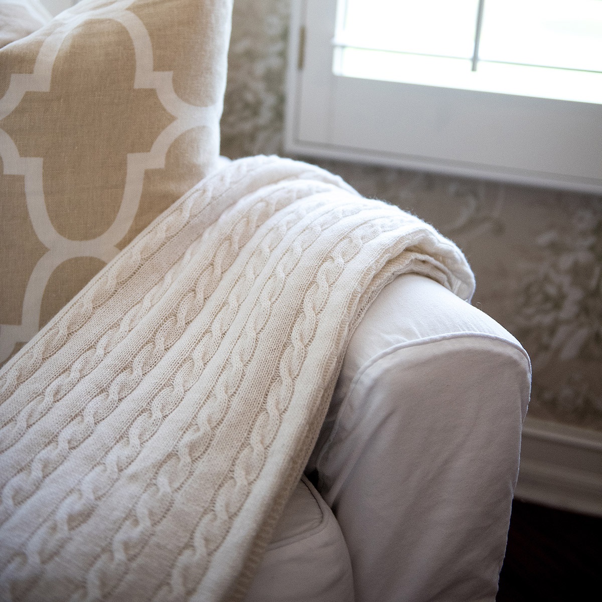 cable knit throw monogram classic cable knit blanket ddndyts