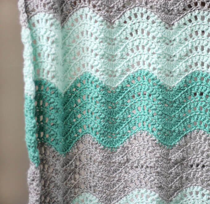 Crochet Blanket Patterns crochet feather and fan baby blanket - free crochet pattern vafiodl