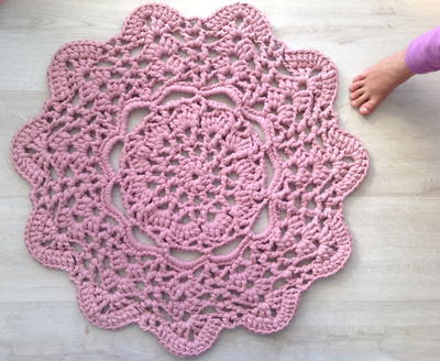 crochet doilies lacy doily t-shirt yarn rug: make a giant crochet doily pattern with this nkysdcx