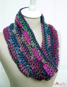 crochet scarves crochet cowl patterns pgvpksi