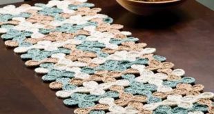crochet table runner woven shell table runner. crochet - gotta learn to crochet. wish my mother tdxinom