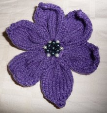 how to knit a flower easily embellish your knit sweaters, afghans, scarves and more with this 6 knsjdju