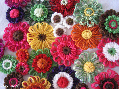 knitted flowers flower power nouyvym