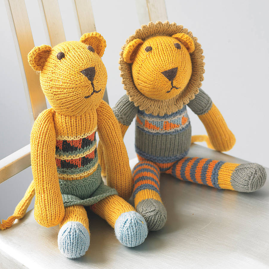 knitted toys hand knitted lion soft toy eawegml