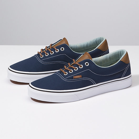 Vans sneakers are the best  shoes for new generation