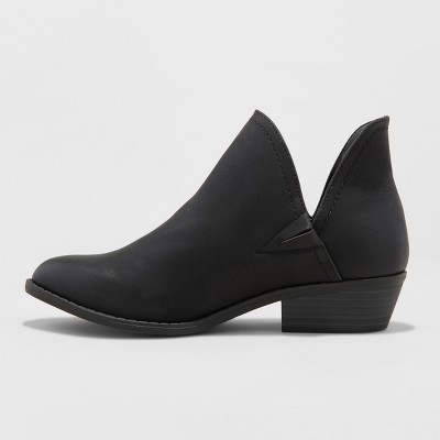 Women's Nora V-Cut Ankle Booties - Universal Thread™ : Target