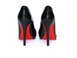 Why every woman must own black heels with red soles – thefashiontamer.com