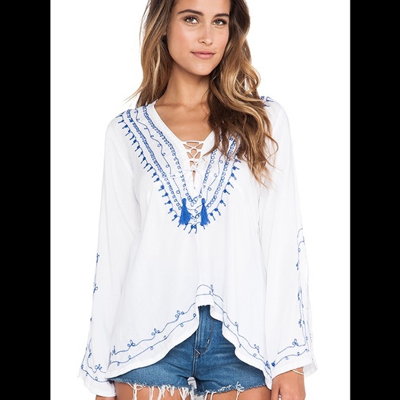 Surf Gypsy Tops | White Peasant Top With Blue Accents | Poshmark