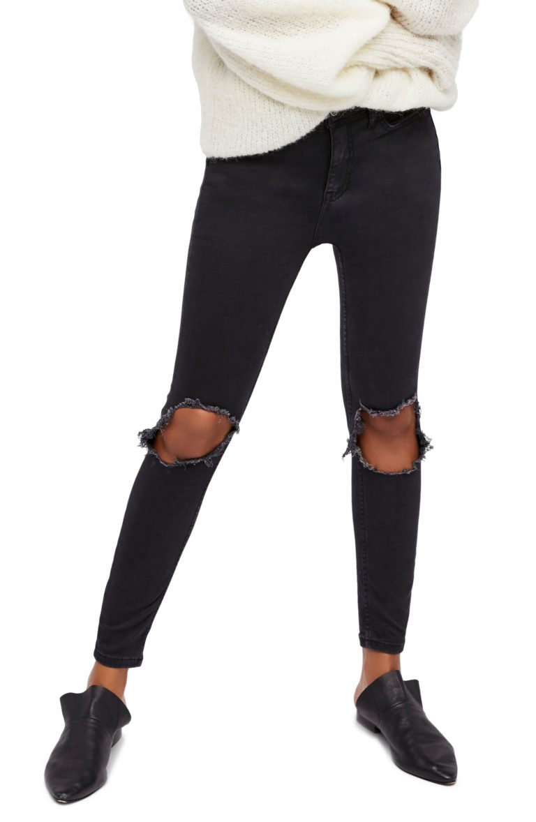 Wonder your wardrobe with the Ripped black skinny jeans ...