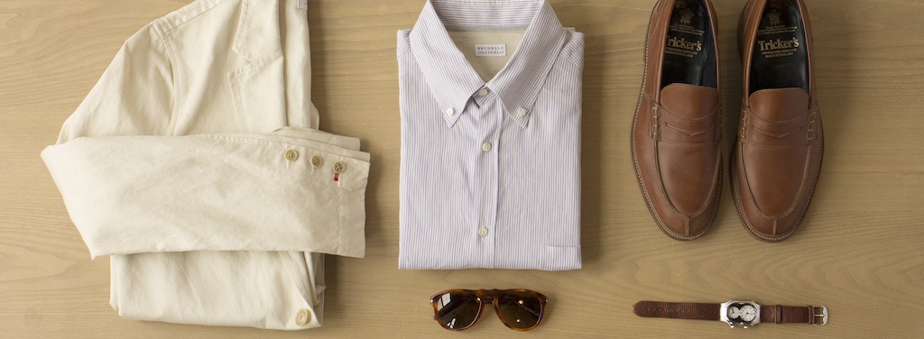 7 Best Travel Clothes: Apparel Tips for Long-Haul Flights - AirHelp