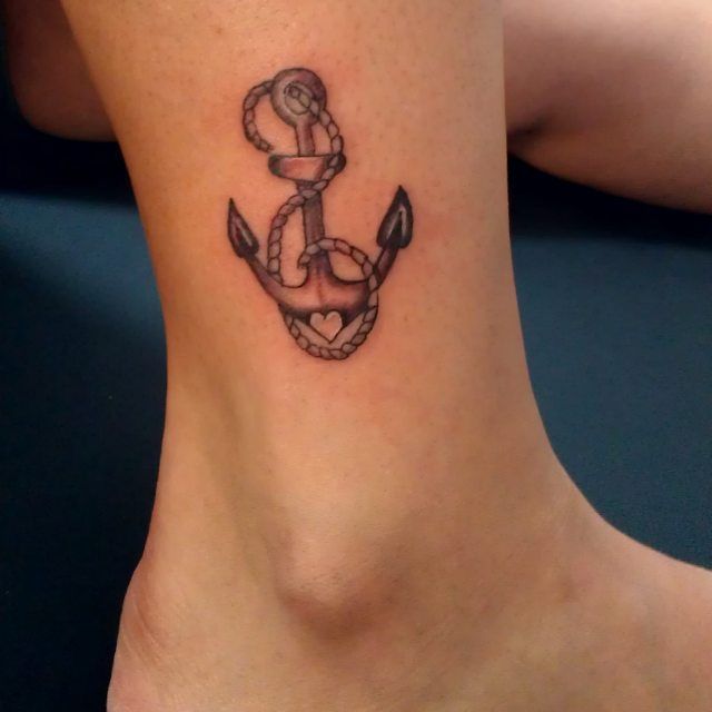 50 Alluring Anchor Tattoo Designs That Represent Hope and Self .
