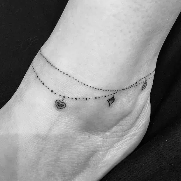 Ankle Bracelet Tattoos to make your legs look graceful » in 2020 .