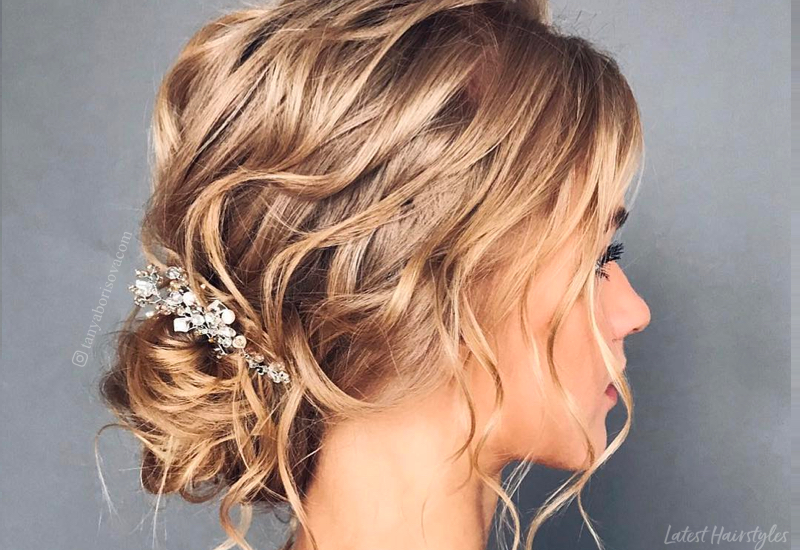 34 Cutest Prom Updos for 2020 - Easy Updo Hairstyl