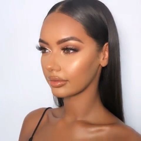 dark skin girls in 2020 | Bronze makeup look, Dark skin makeup .