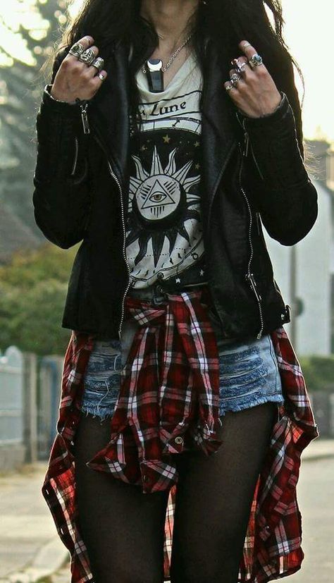 Ideal Street Styled Fashion Wear For Teens #grungeoutfits .