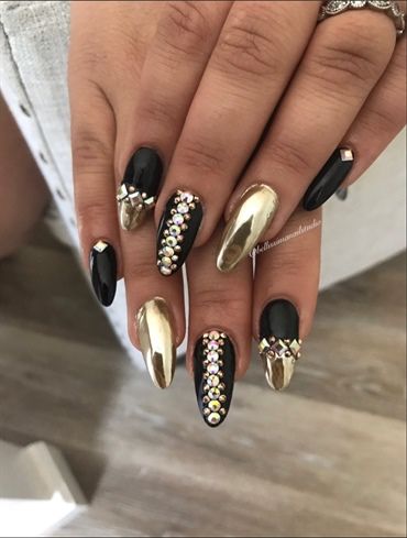 Gold Chrome by Bellissimanails from Nail Art Gallery | Gold chrome .