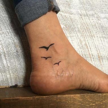 Birds Small Foot Tattoo | Small foot tattoos, Foot tattoo, Ankle .