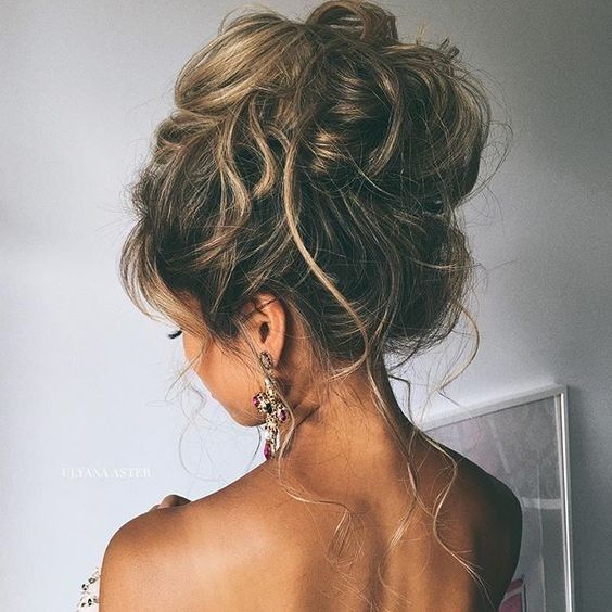 10 Pretty Messy Updos for Long Hair: Updo Hairstyles 2020 | Messy .