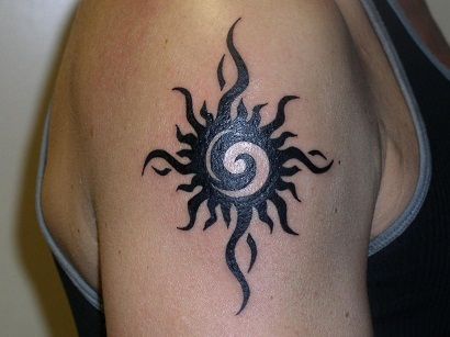 9 Mind Blowing Tribal Shoulder Tattoos for Men | Sun tattoo tribal .