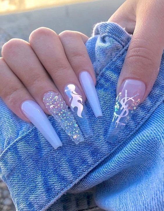 Fantastic Long Nails Art Style for Teenage Girls | Voguetypes in .