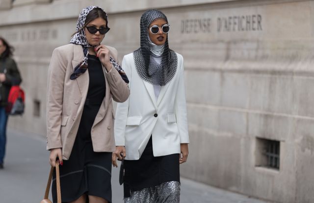 Paris Fashion Week Street Style Fall 2019 Trends: Chainmail – W