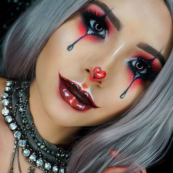 50 Pretty and Unique Makeup Looks For Halloween; cute makeup; easy .