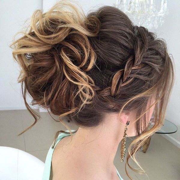Popular Prom Hairstyles Updo | Medium hair styles, Up dos for .