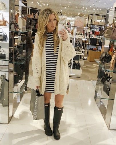 rainy day outfit, striped dress outfit, cardigan outfit, hunter .