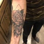 26+ Trendy Tattoo Ideas Mens Sleeve Roses | Rose tattoos for men .
