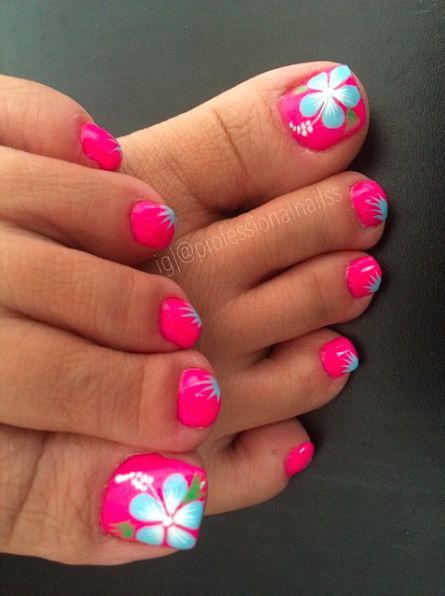 30 Hot Toe Nails for Summer - Pretty Designs | Summer toe nails .
