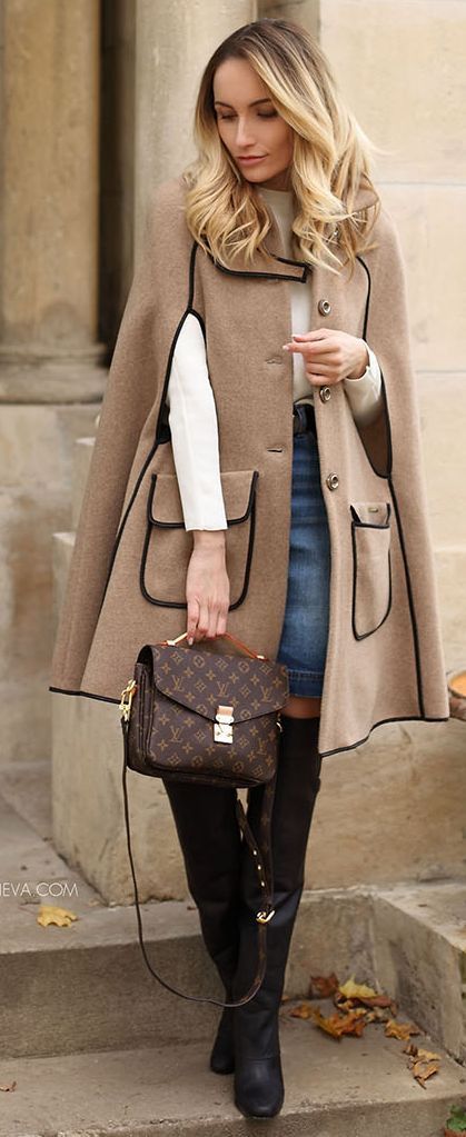 Five Perfect Thanksgiving Outfits: Comfy and Cute - LV Pochette .