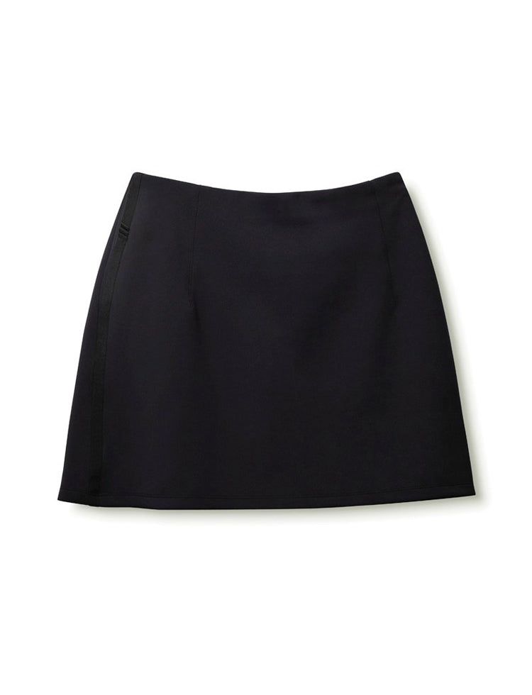 Chic and Playful: Meade Mini Skort from Hedge New York