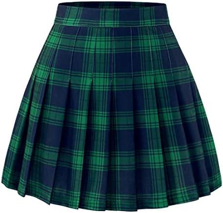 Discovering Versatility: Our Review of the Pleated Mini Skirt