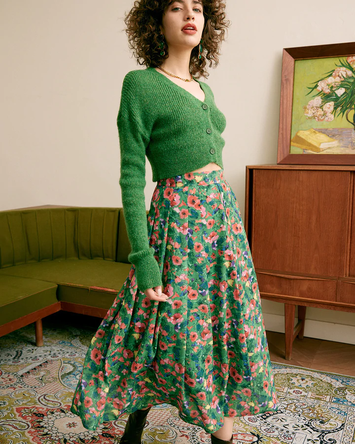 The Green Pleated Floral Skirt: Elevate Your Wardrobe with Elegance