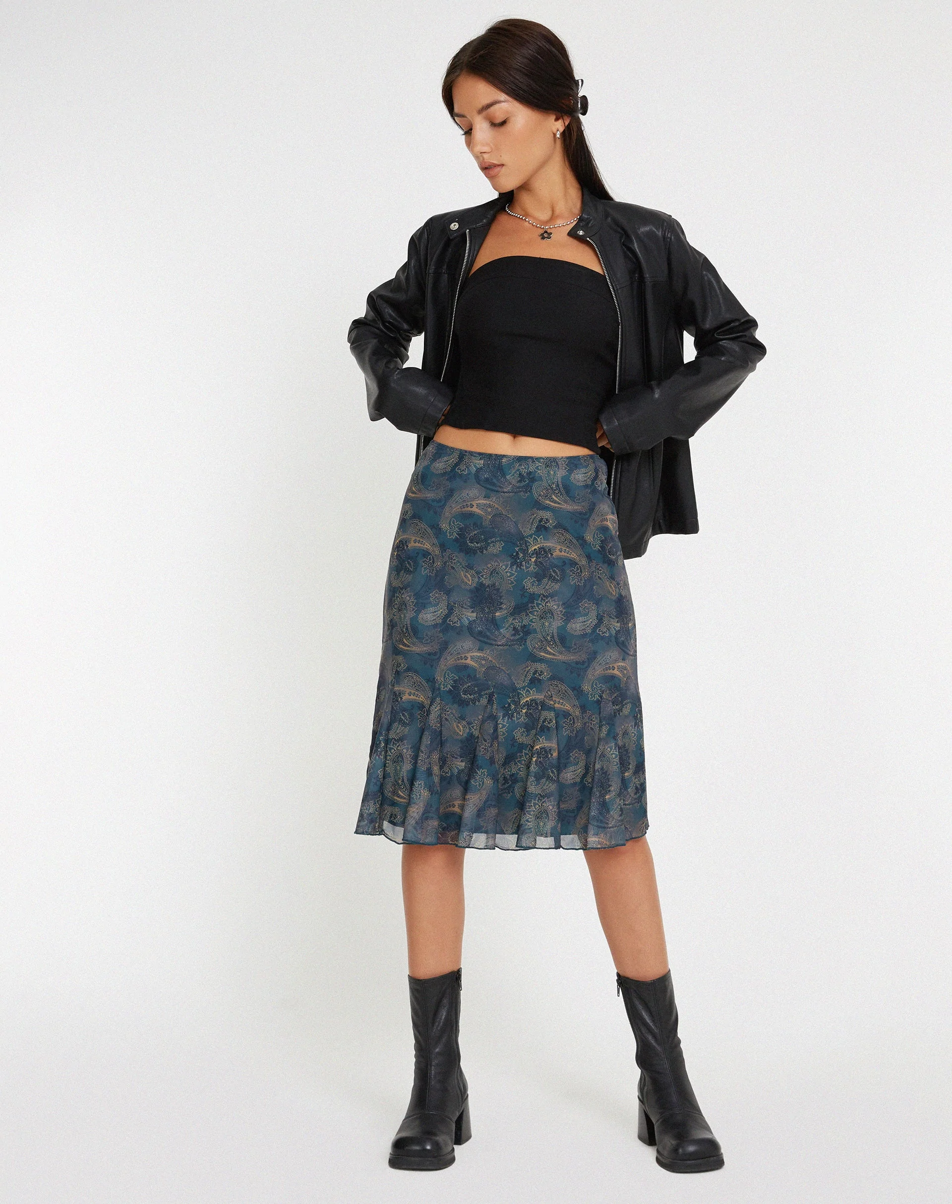 Discover the Elegance of the Latrix Skirt: Tonal Blue Paisley from Motel Rocks