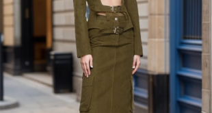 Women's 2 Piece Cargo Buckled Top & Skirt Set - Olive Green / M