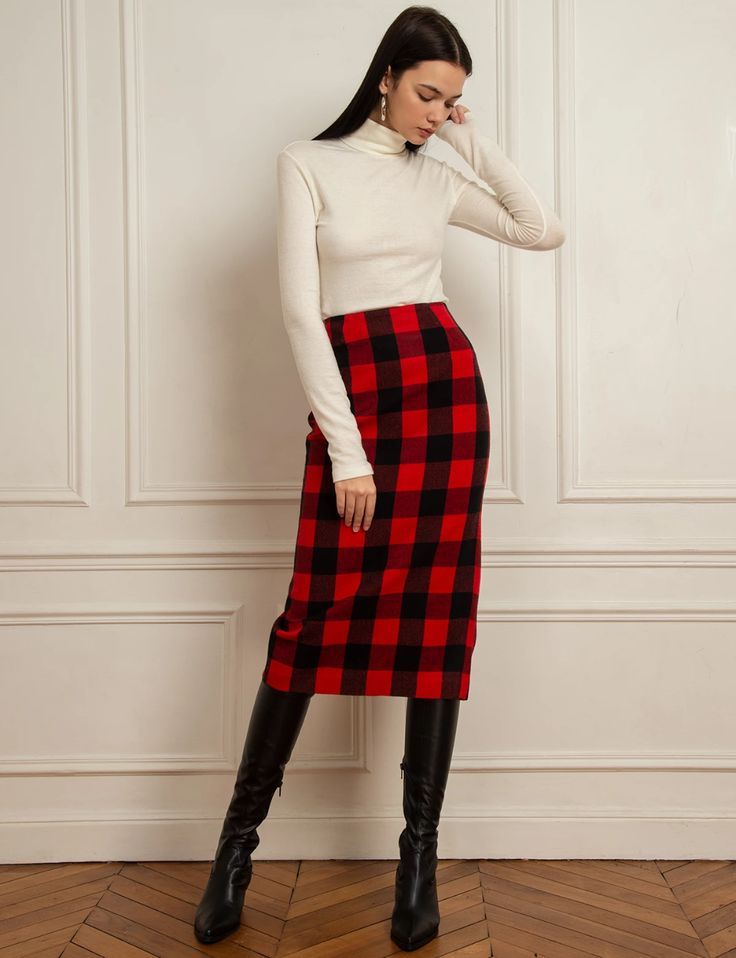 womens plaid skirt