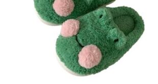 Cozy and Cute: Plush Slippers for Warm Winter Comfort