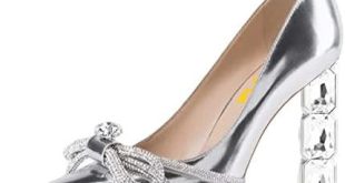 Explore Chic Women’s Footwear: Stylish Pumps & Heels!