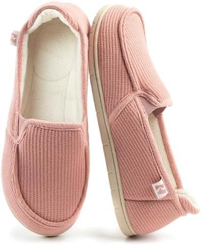 Cozy Comfort:‌ Explore Our Selection of Women's Slippers