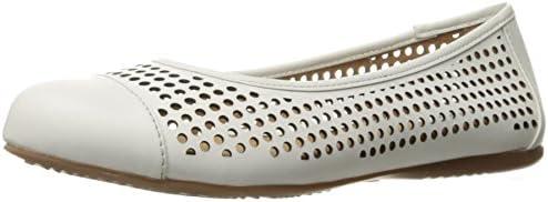 Discover Stylish Women's Flats for Every Occasion Online