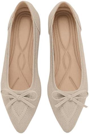 Chic and Comfortable: Must-Have Women's Flat Shoes